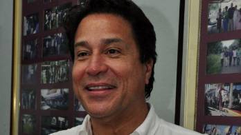 Francisco Alemán, presidente del partido.