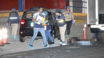 El conductor implicado presuntamente, se pasó una luz roja y fue en ese momento que ocurrió la desgracia.