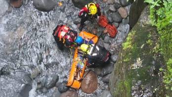 Universitario se lanza en clavado y no vuelve a salir con vida