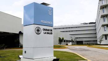 Inauguran moderna sala infantil de hemodiálisis en Ciudad de la Salud