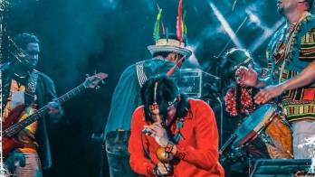La banda indígena de rock La Tribu viajará a Colombia