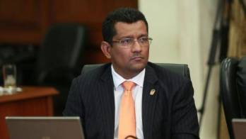 El Ministro de ambiente, Emilio Sempris.