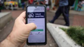 La fiscalía está detrás de los dueños de los comercios que aceptaban hacer efectivo el vale.