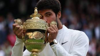 Carlos Alcaraz muy emocionado.