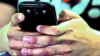 Seis millones de suscriptores son prepago