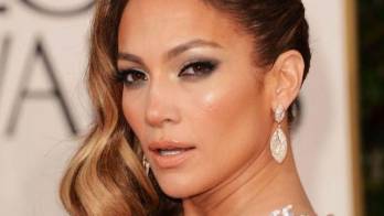 Este nuevo álbum&nbsp;hermanado con el que lanzó en 2002, 'This Is Me... Then', que incluía éxitos como 'Jenny From The Block' y está considerado uno de sus mejores trabajos.