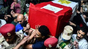 Funeral por el soldado Ahmed Mohamed Ahmed Ali, asesinado en el Sinai, Egipto.