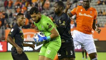 Samudio cerca del Marathón