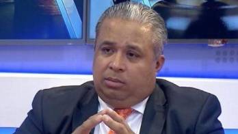 Ronier Ortiz, abogado.