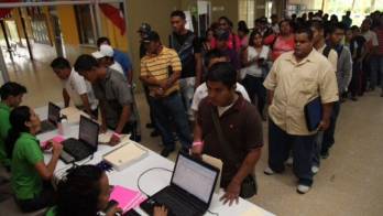 Ferias de empleo: oportunidad para los desempleados.