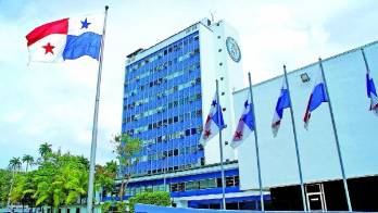 Analizan subir el impuesto de las bebidas alcohólicas