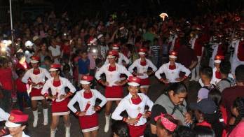 Participarán también bandas de música.