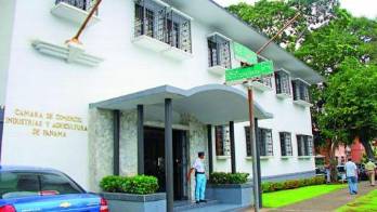 CCIAP recomienda rearpetura de actividades económicas por regiones