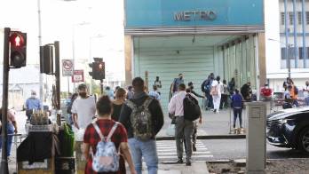 El Metro de Panamá, que opera en el país desde abril de 2014, moviliza en los días laborables 360 mil usuarios.