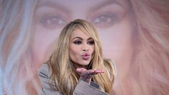 Paulina Rubio se muestra sin miedo a la vulnerabilidad