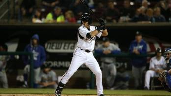 Javier Guerra del Lake Elsinore Storm.