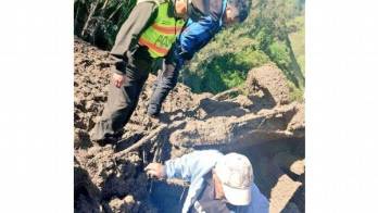 Cuatro personas mueren por deslave en Ecuador