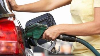 El galón de gasolina de 95 y 91 se mantiene en B/. 3.25.