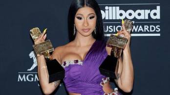 Así fueron las épicas patronales de Cardi B por su cumpleaños 28