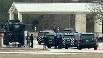 Un equipo élite SWAT atendió el caso.