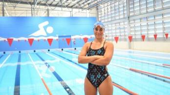 Emily Santos combina el deporte, con sus estudios .