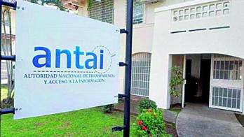 La representante de Burunga fue denunciada por permitir que personal asignado a la Junta Comunal no cumpliera con sus funciones.