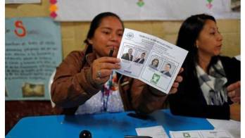 El vencedor asume el 14 de enero