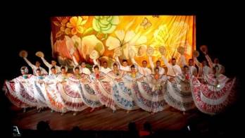 Gran Ballet Folklórico Panamá Fuerte Raza.