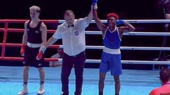 Emocionado con la victoria.