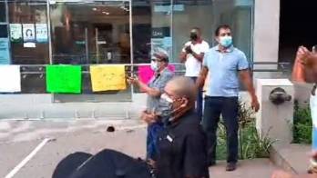 Conductores de Uber protestan