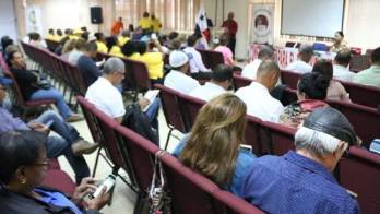 En la conferencia de prensa participaron más de 13 organizaciones magisteriales preocupadas por el IVM.