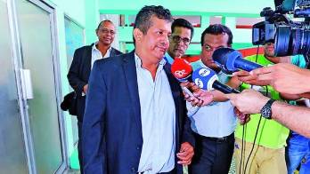 En enero, un ciudadano encontró los documentos en Loma Cová.