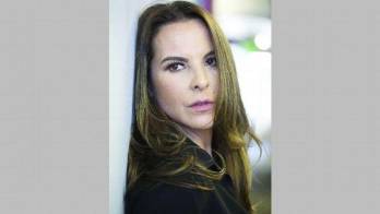 Admiten pruebas de Kate del Castillo contra Fiscalía por vincularla con El Chapo
