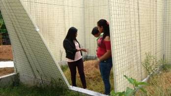 Las casas son prefabricadas, aún así no lograron cumplirle a la gente