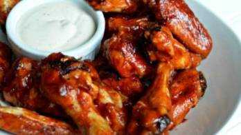 Alitas de pollo con miel y mostaza