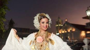 Lía Maybeth Madrid Rodríguez, reina del festival .