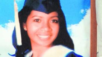 Rinden honores a educadora asesinada con aprobación de proyecto de ley