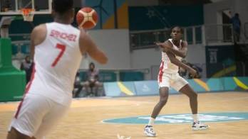 Baloncesto nacional se despide con derrota