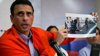 Según Capriles, ‘a Maduro no le queda otra que enfrentarse al referéndum'.