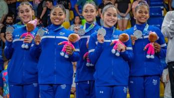 La delegación panameña suma sus primeras preseas en Santiango 2023.