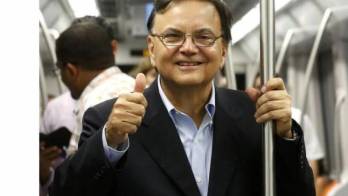 Roy se reunió con técnicos.