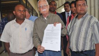 Se trata de la agrupación Miren, que dirige el economista Juan Jované, quien aseguró que en la Constitución panameña se plantea que el Estado puede financiar las elecciones.