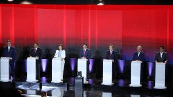 Los candidatos expresaron sus propuestas en el primer debate organizado por la UP y el Tribunal Electoral.