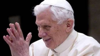 ¡Al descubierto! Benedicto XVI renunció por el insomnio