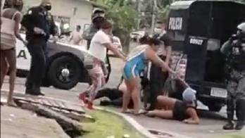 Dos personas imputadas por agredir a policías en Panamá Viejo