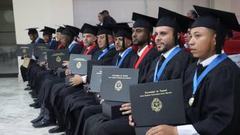 Reclusos de Renacer se gradúan. Estos fueron los primeros puestos de honor