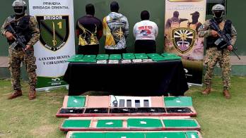 Darién | Senafront desactiva minas y captura coyotes ligados a bandas transnacionales