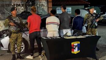 Cuatro personas fueron aprehendidas tras intentar huir de las autoridades en Chepo.