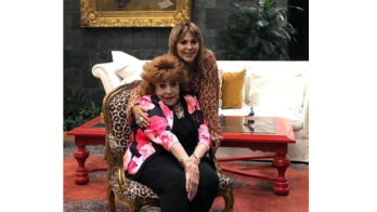 Silvia Pinal celebra sus 89 años junto a su hija, Alejandra Guzmán