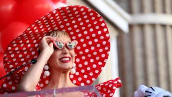 Katy Perry publicará el 14 de agosto su quinto disco, Smile